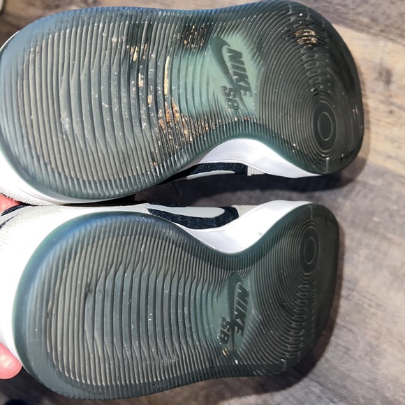 SB Dunk Low Elite 'Grey Obsidian' - Picture 12 of 15